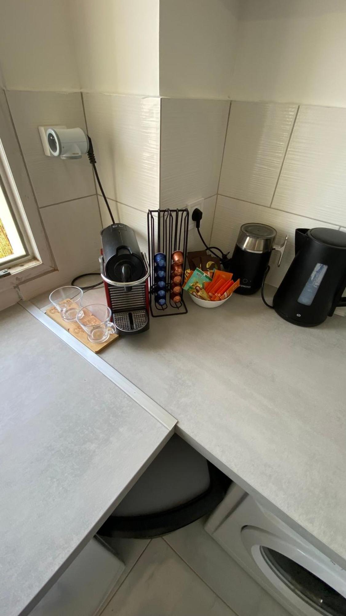 Superbe Proche Palais Et Plages A Pieds Appartement *